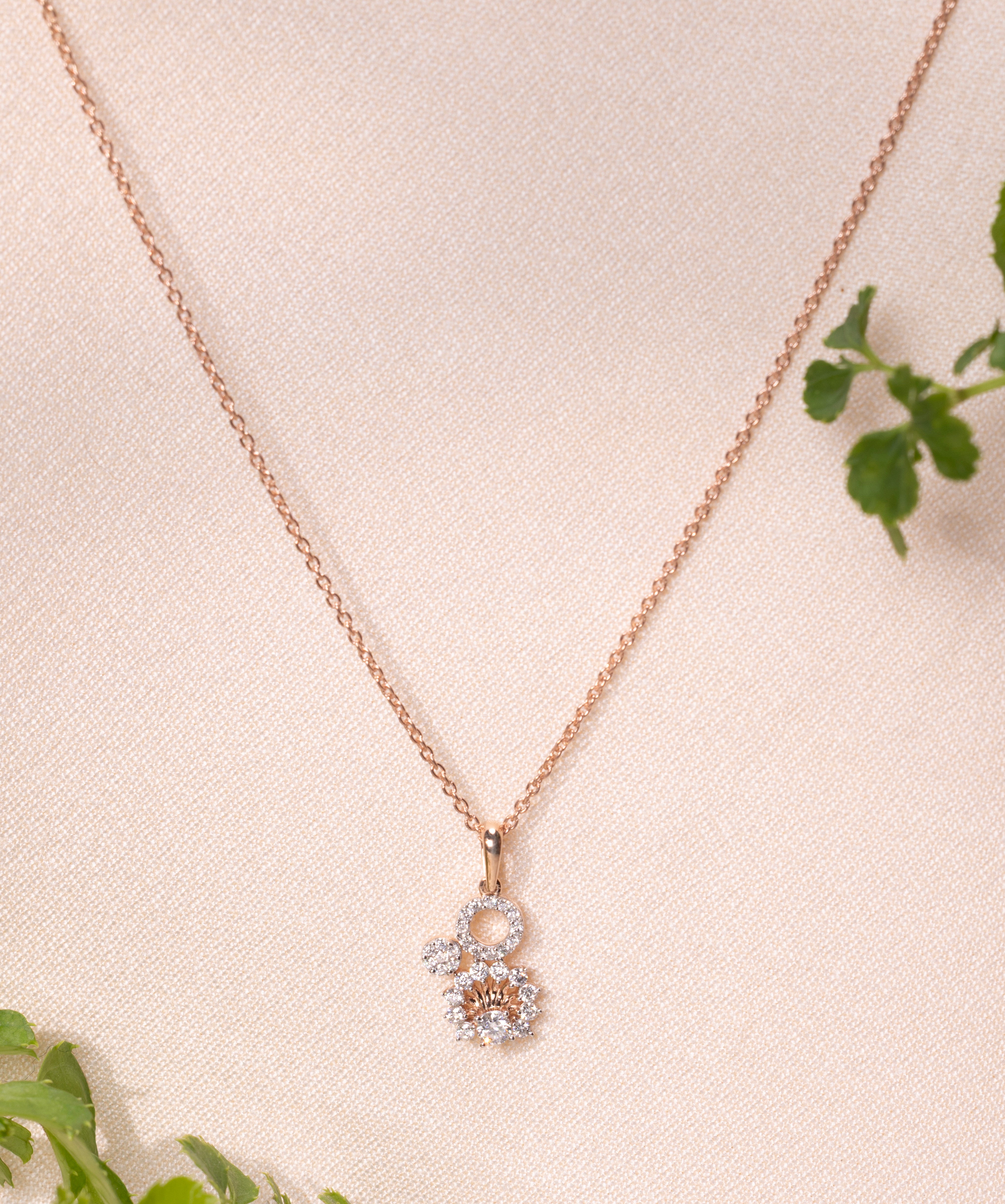 AurΓ©lisse Bloom Pendant Necklace